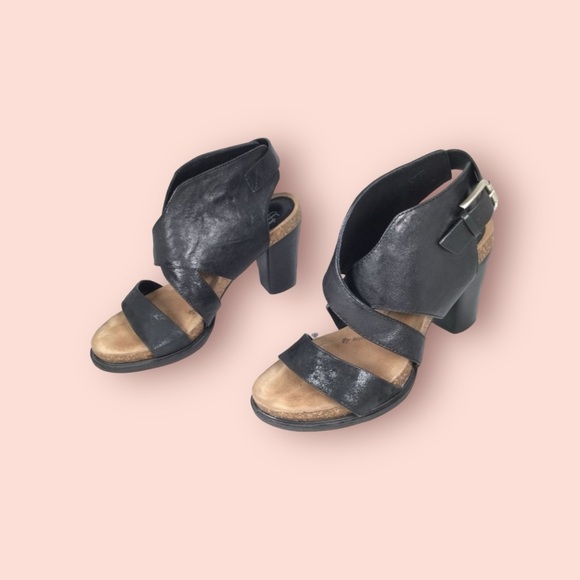 Sofft leather strappy heels - Picture 10 of 10